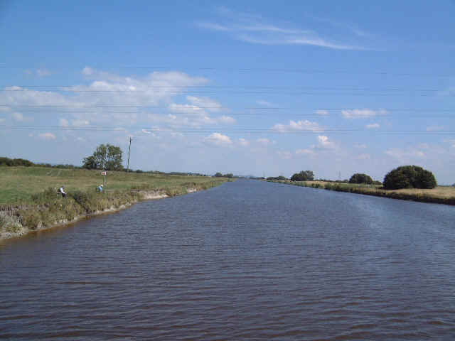 RiverBlue.jpg (23777 bytes)