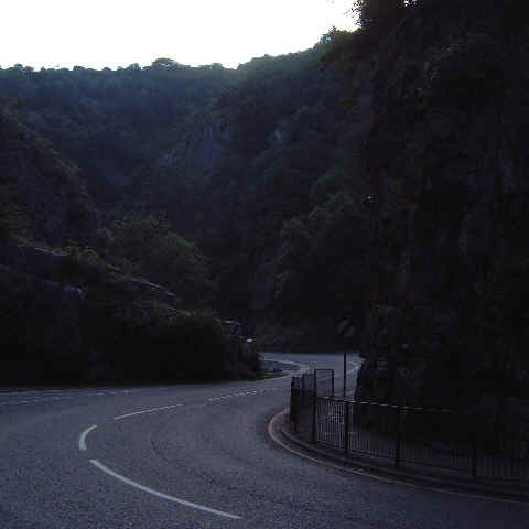 CheddarGorge.jpg (14257 bytes)