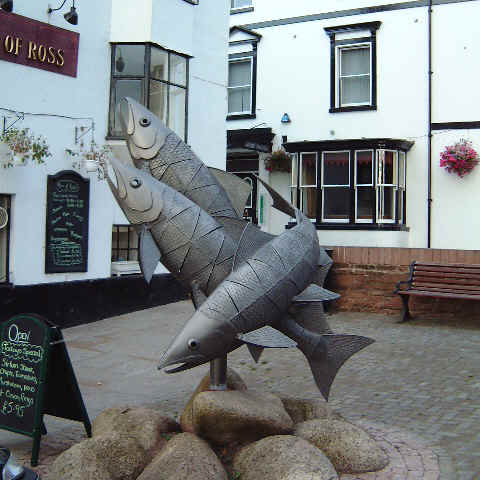 Fishes.jpg (31609 bytes)