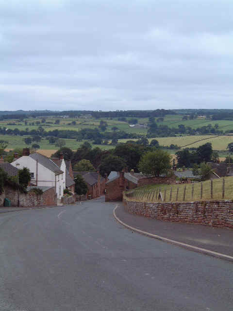 Kirkoswald.jpg (22945 bytes)
